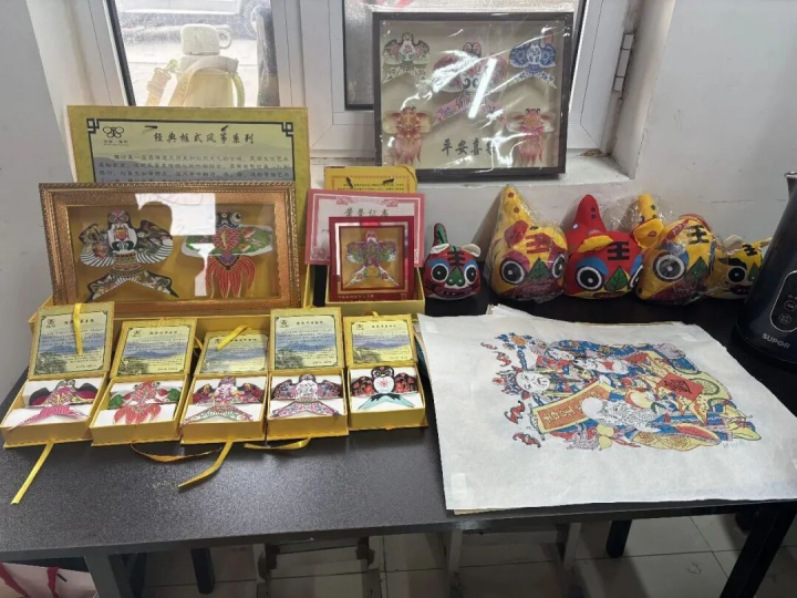 潍坊市乐埠山:金阳公益添力 官路村“非遗文化角”启用 厚植乡土文脉根基