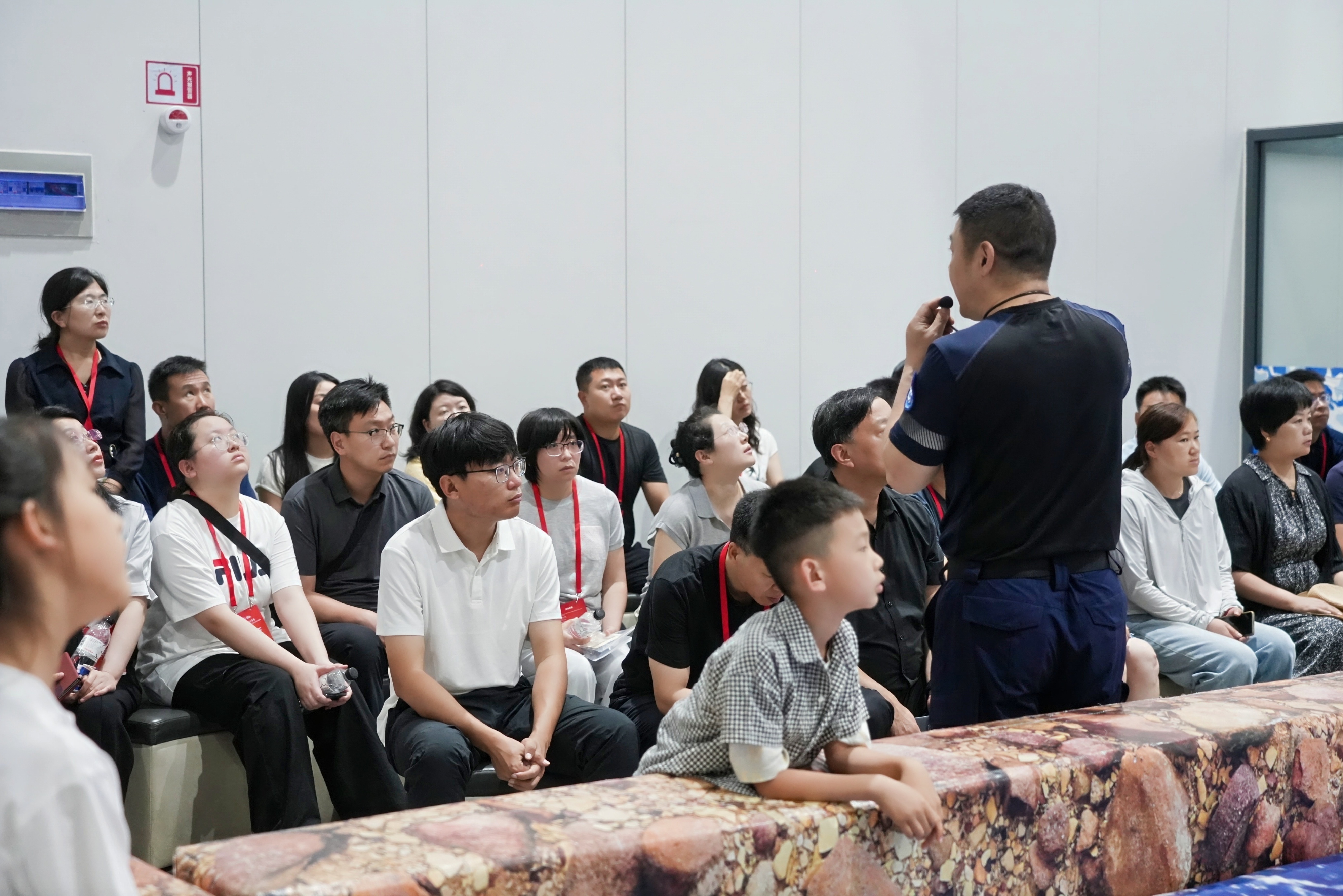 实景砺练筑梦海防：国家（青岛）海上防险救生培训基地打造国防研学新范式